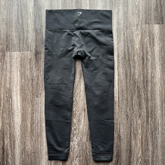 Gymshark 24” Seamless Leggings Gray - Size M - Picture 6 of 7